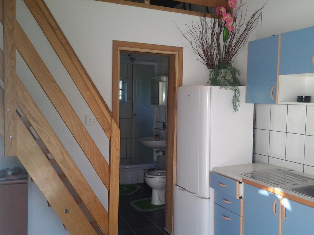 Apartmani Marija Starigrad Paklenica Exterior foto