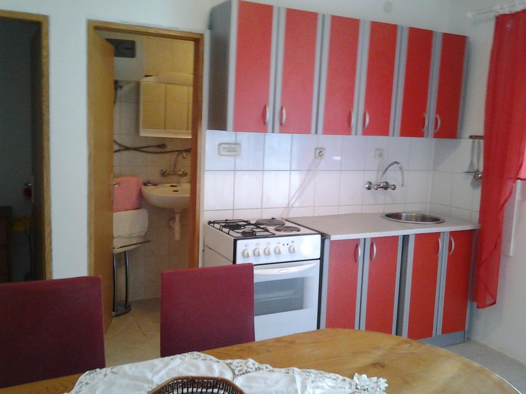 Apartmani Marija Starigrad Paklenica Exterior foto