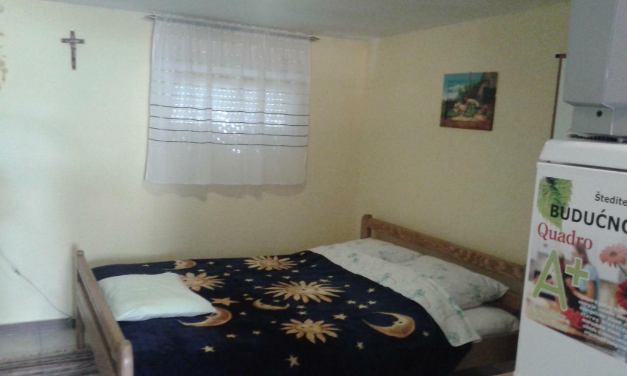 Apartmani Marija Starigrad Paklenica Exterior foto